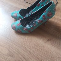 Дамски обувки 5 чифта , снимка 1 - Дамски обувки на ток - 37213979