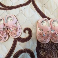 Бебешки сандали, снимка 4 - Бебешки обувки - 37205752