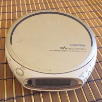 SONY D-FJ 211 CD и Радио  Уокмен, снимка 1 - Плейъри, домашно кино, прожектори - 29431226