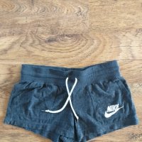 nike Sportswear Gym Vintage Womens Shorts - страхотни дамски шорти, снимка 5 - Спортни екипи - 37219295