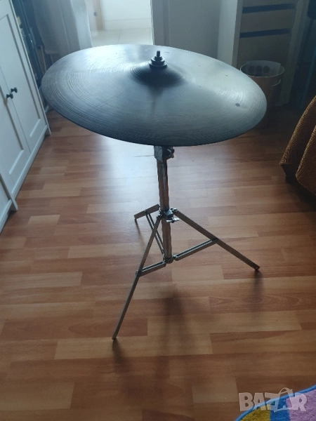 Чинел със стойка, снимка 1