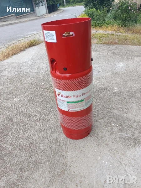 Бутилка за пожарогасене , снимка 1