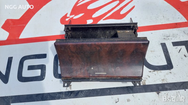 Пепелник за Mercedes Benz, E-Class, E class, E290, E 290, W210, Sedan, снимка 1