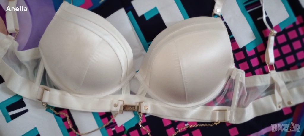 Нов   Лукс  Дамски   Super Push - UP Сутиен 100 Д, снимка 1