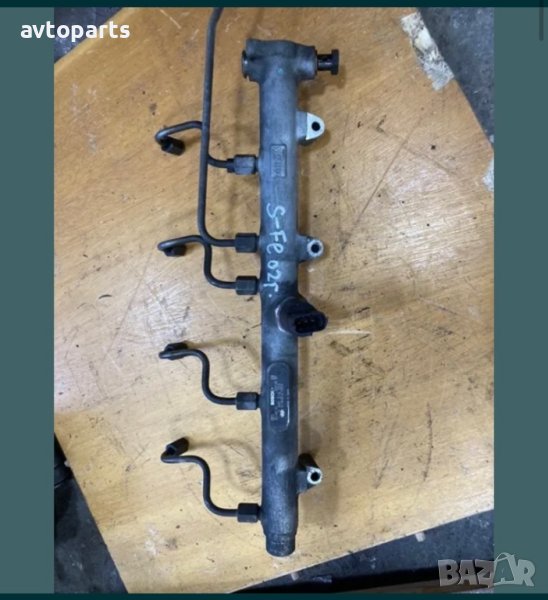 Hyundai Santa-fe 2002година 2.0crdi горивна рейка, снимка 1