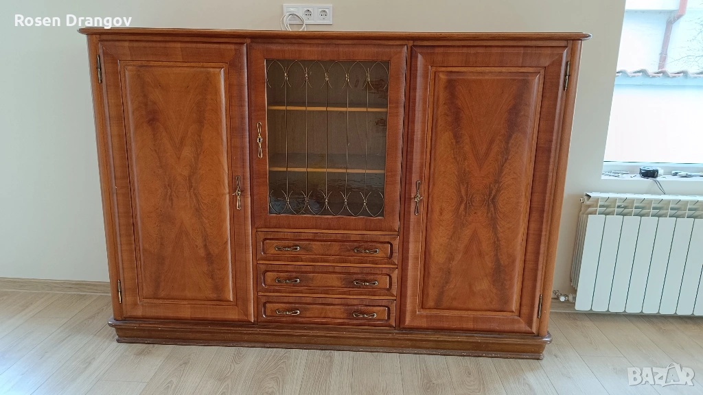Старинен шкаф, снимка 1