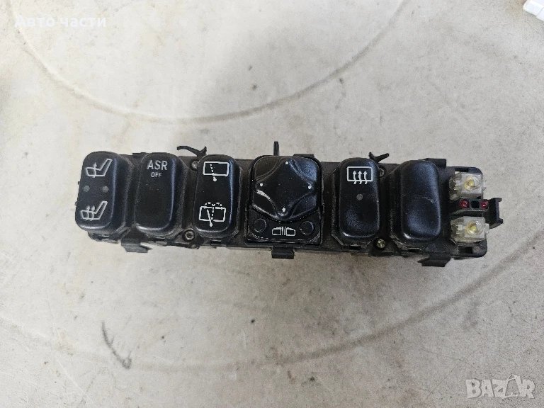 Панел бутони табло Mercedes-Benz A-class (W168) 1997-2004 , ОЕМ 1688203810, снимка 1