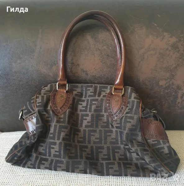 оригинална чанта Fendi De jour автентична налична, снимка 1