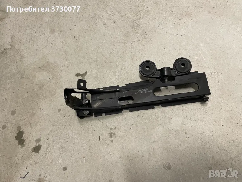 BMW F12 F13 F06 crash sensor със стойка, снимка 1