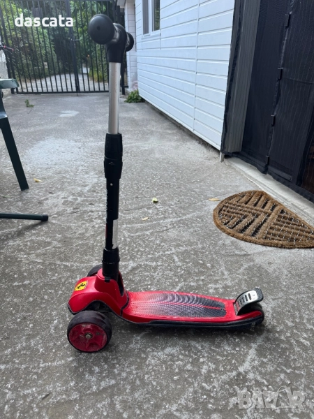 Тротинетка Ферари, снимка 1