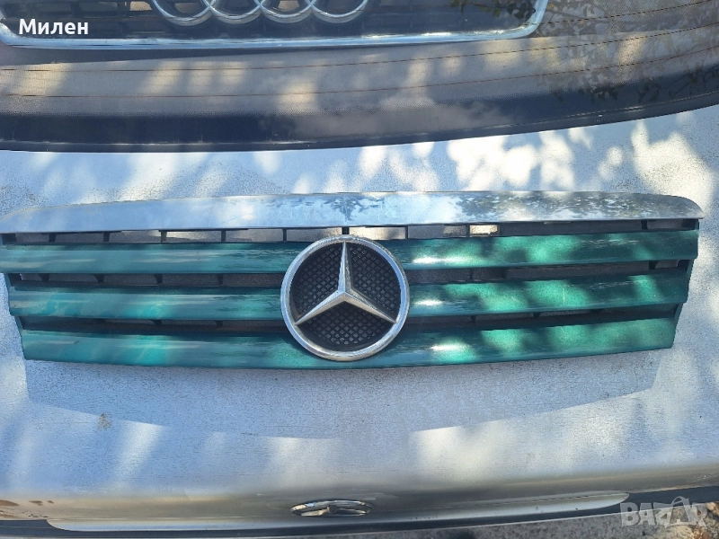 Mercedes A168 Hatchbak 1998-2005 Година Декоративна Решетка Пред Радиатора Мерцедес А Класа W168, снимка 1
