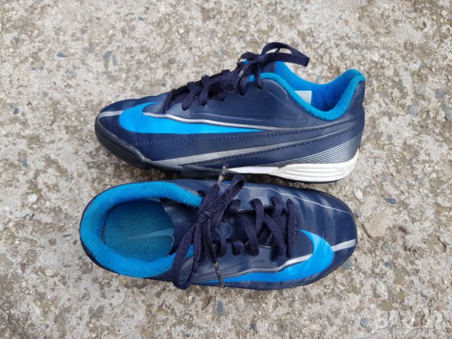 Детски маратонки Nike №29/30, снимка 13 - Детски маратонки - 29315501