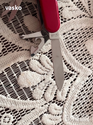 Victorinox Swisschamp-нов, снимка 9 - Ножове - 52519024