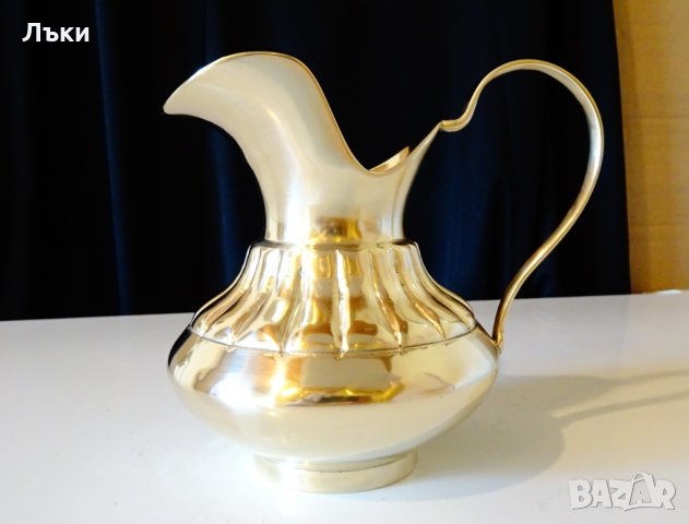 Английска бронзова кана за вино,ракия,релеф, снимка 2 - Антикварни и старинни предмети - 32045265