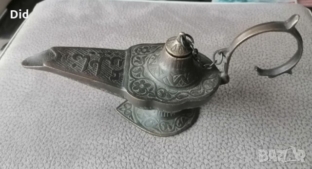 Стара бронзова ислямска маслена лампа 18 - 19 век. , снимка 3 - Антикварни и старинни предмети - 32065067