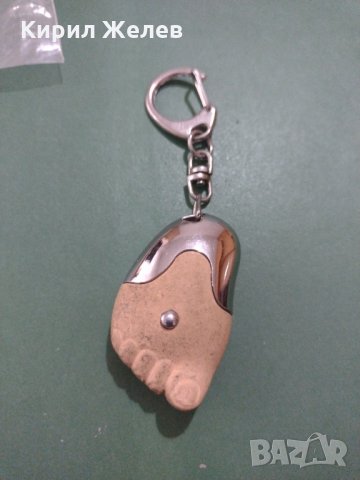 Красив ключодържател интересен с фенерче човешки крак - 6783, снимка 3 - Други - 31220388