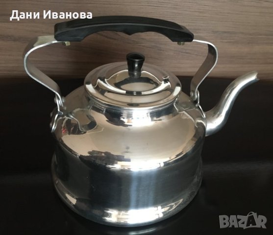 Нов голям чайник от полиран алучиний - 3,5 л., снимка 2 - Съдове за готвене - 44296894