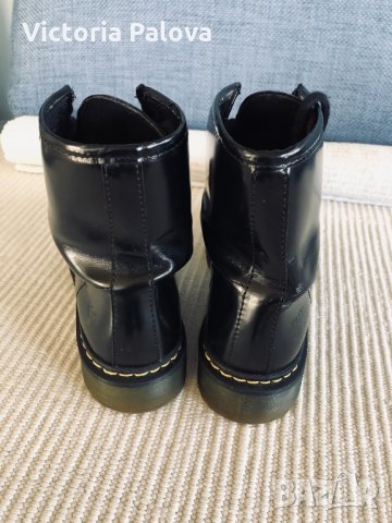 Модерни зимни боти KIM KAY LONDON,38, снимка 12 - Дамски боти - 30914557