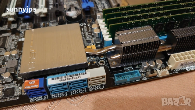 ASUS P9X79 WS LGA2011 + Intel Xeon E5-2630L + 32GB DDR3, снимка 2 - Дънни платки - 54357783