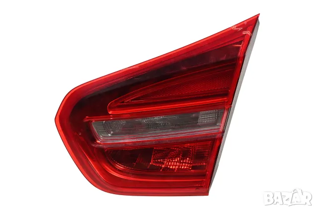 A1569061458 | Употребяван десен стоп на капака на багажника Mercedes-Benz