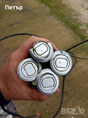 4бр сензори датчици за парктроник Пежо Ситроен 9643982377