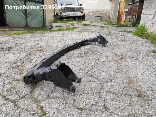 Греда за под задна броня за фиат улисе 2004г