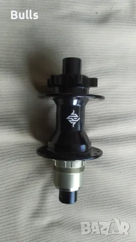 задна главина 12x142 xd