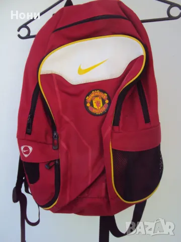 Детско спортно горнице на Манчестер Юнайтед, снимка 5 - Детски якета и елеци - 19380239