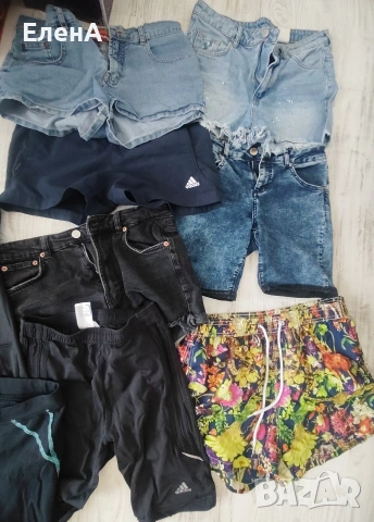 Къси панталони С, М размер 