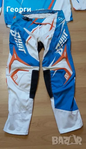 Екип за мотокрос Shot Race Gear L, снимка 3 - Аксесоари и консумативи - 56215315