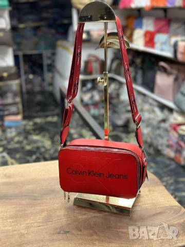 чанти calvin klein, снимка 2 - Чанти - 51442103