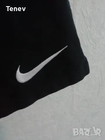 Manchester United Nike оригинални къси гащи шорти Манчестър Юнайтед, снимка 7 - Спортни дрехи, екипи - 50044354