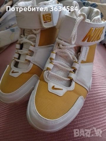 Маратонки Nike Lebron 