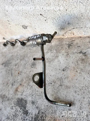 Тръбичка Дюзи за Тойота корола версо. 2.2 D-CAT. 177кс. , снимка 2 - Части - 49031554