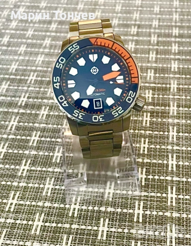 HELM Khuraburi 300m Diver 02AR8