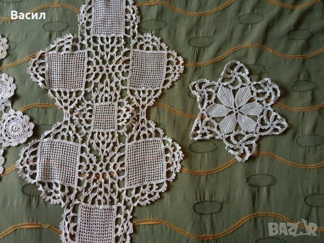 Ръчно изработени покривки за маси и карета, снимка 3 - Покривки за маси - 29831641