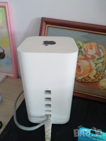 Apple AirPort Extreme A1521 EMC 2703 (6th Gen) Wireless Router, снимка 2 - Рутери - 50837458