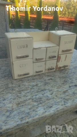 Шкаф за подправки., снимка 18 - Антикварни и старинни предмети - 54059710