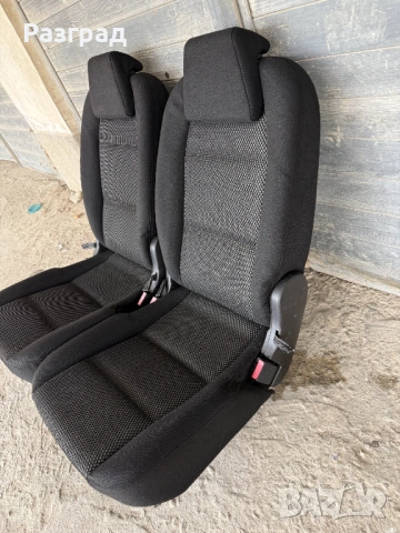 Трети ред седалки Пежо 307, снимка 4 - Части - 53901603