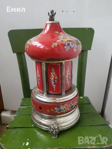 Винтидж музикална кутия