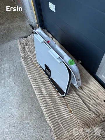 Оригинална сервизна врата Zambelli За Кемпер Цена 350.00 лева, снимка 14 - Къмпинг мебели - 48433260