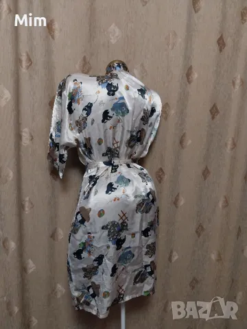 XL Сатенен халат с къс ръкав , снимка 3 - Нощници - 49747134