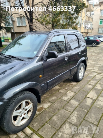 Продава Дайхатсу териос 1.3, снимка 3 - Автомобили и джипове - 53380539