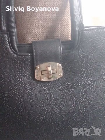 Дамска чанта , снимка 2 - Чанти - 35585282