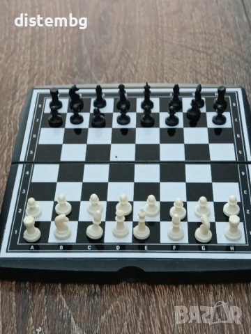 Магнитен шах и табла  15 см