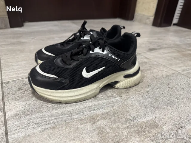 Дамски маратонки Найк/Nike, снимка 3 - Маратонки - 56269670