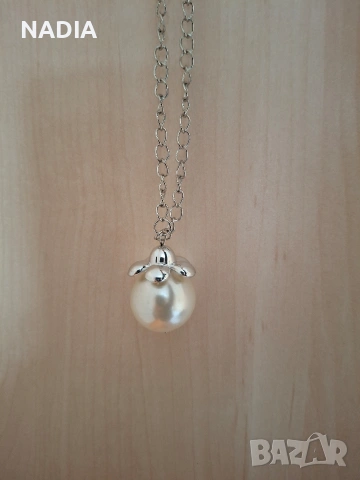 Колие с голяма перла