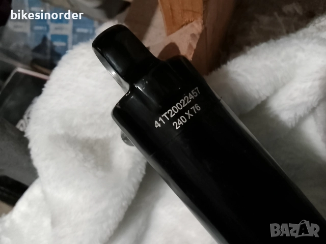 Шок Rock Shok 245мм въздушен , снимка 4 - Части за велосипеди - 52808848