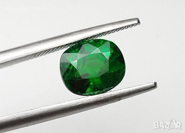 Сияещ Цаворит гранат в най-добрия зелен цвят 1.38кт! Нов!, снимка 10 - Други - 52786897