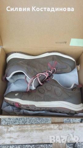 Дамски туристически обувки Jack Wolfskin 37, снимка 3 - Маратонки - 54237903